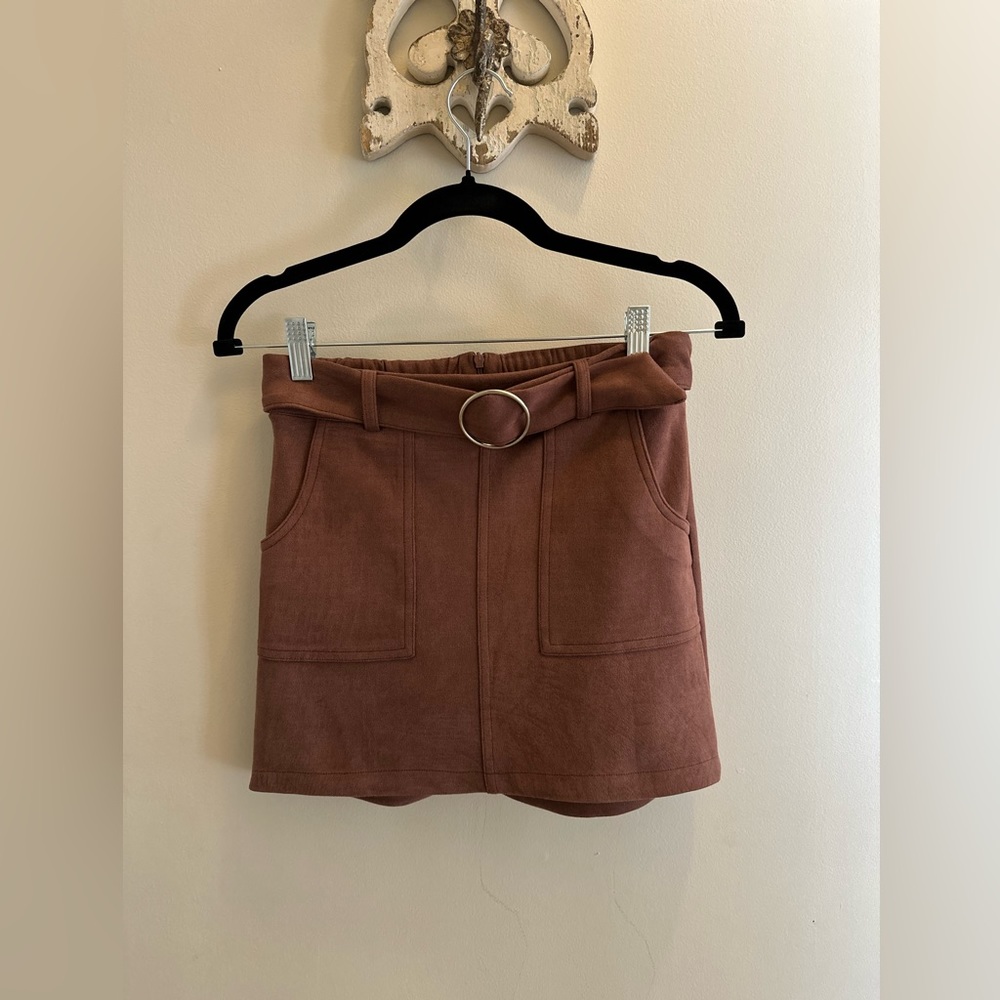 Brown mini skirt with belt SIZE S